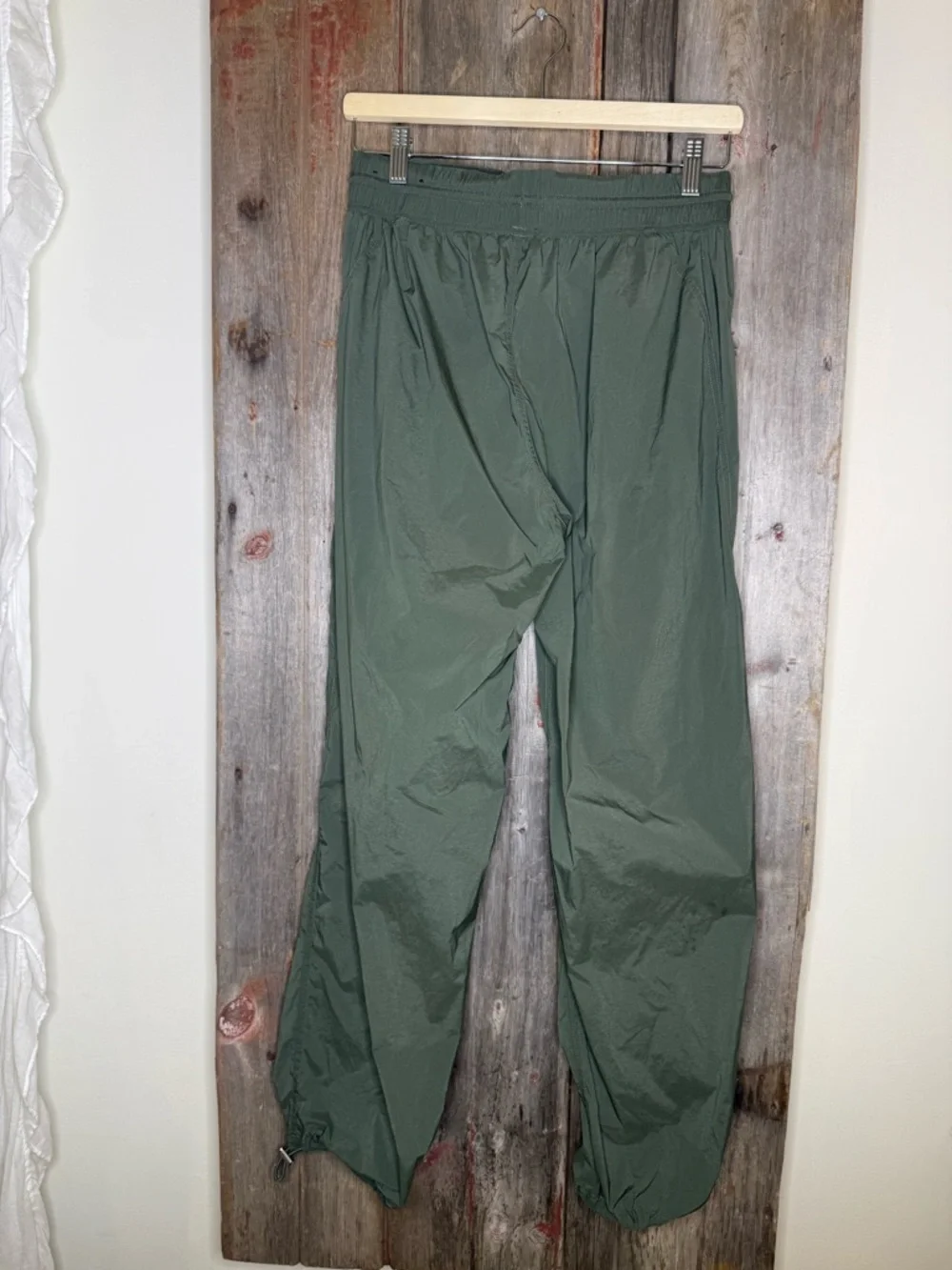 YPB Abercrombie & Fitch Olive Drawstring Utility Balloon Pants Small - Picture 6 of 10